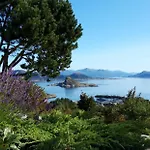 Relaxing Place On Godoya Godoy
