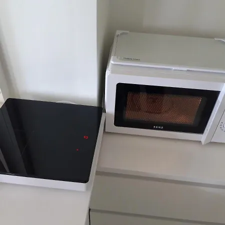 Relaxing Place On Godoya בית הארחה