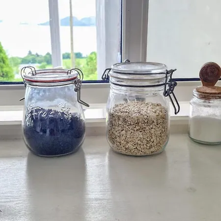 Relaxing Place On Godøya Gjestgiverier Godoy