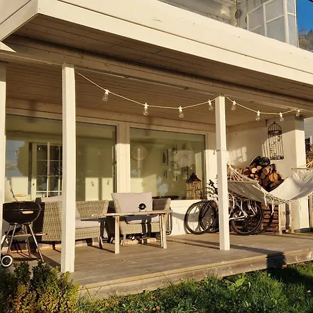 Relaxing Place On Godoya